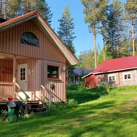 Farmház Pulla Karvisen Maatilamatkailussa Ruokola